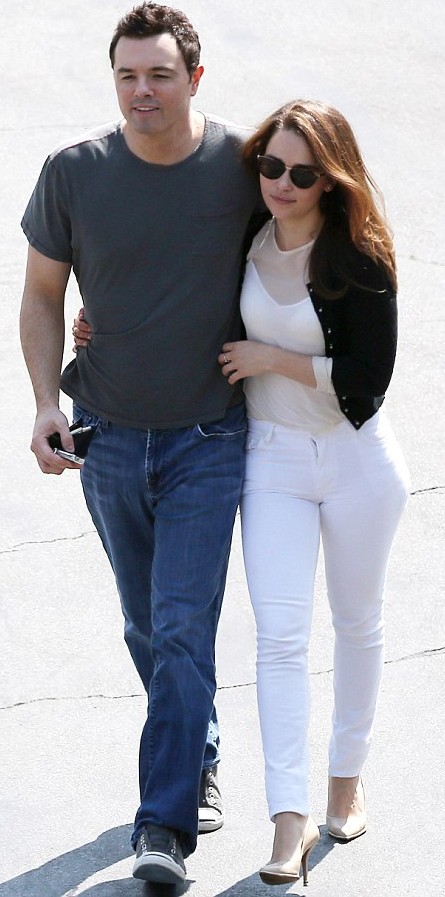 Alexis Knapp and Seth MacFarlane