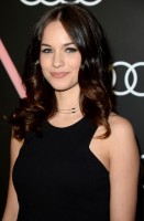 Alexis Knapp