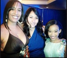 Amandla Stenberg with sisters- Elise Stenberg & Angela Myree