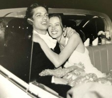 Amy Acker & James Carpinello wedding