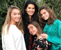 Angie Harmon daughters