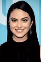 Camila Mendes