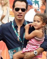 Emme Muniz with dad Marc Anthony