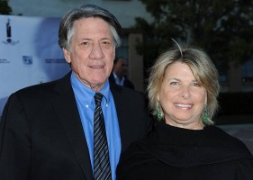 Gabriel Macht's parents: father- Stephen Macht, mother-Suzanne Pulier
