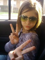 Izabela Vidovic childhood