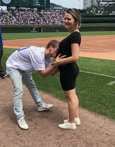 Jeremy Allen White & Addison Timlin announce pregnancy