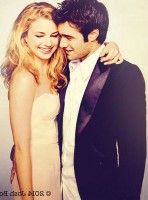 Josh Bowman with girlfriend Emily Vancamp