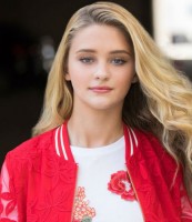 Lizzy Greene