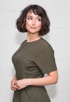Milana Vayntrub