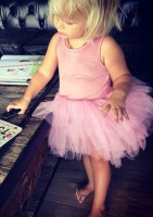 Sarah Wright's daughter Esme Olivia Olsen
