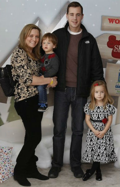 Sean Murray family: Wife Carrie James, Son River James Murray & daughter Caitlyn Melissa Murray
