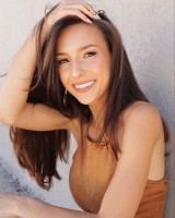 Taylor Alesia