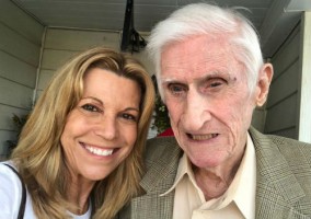 Vanna White with father